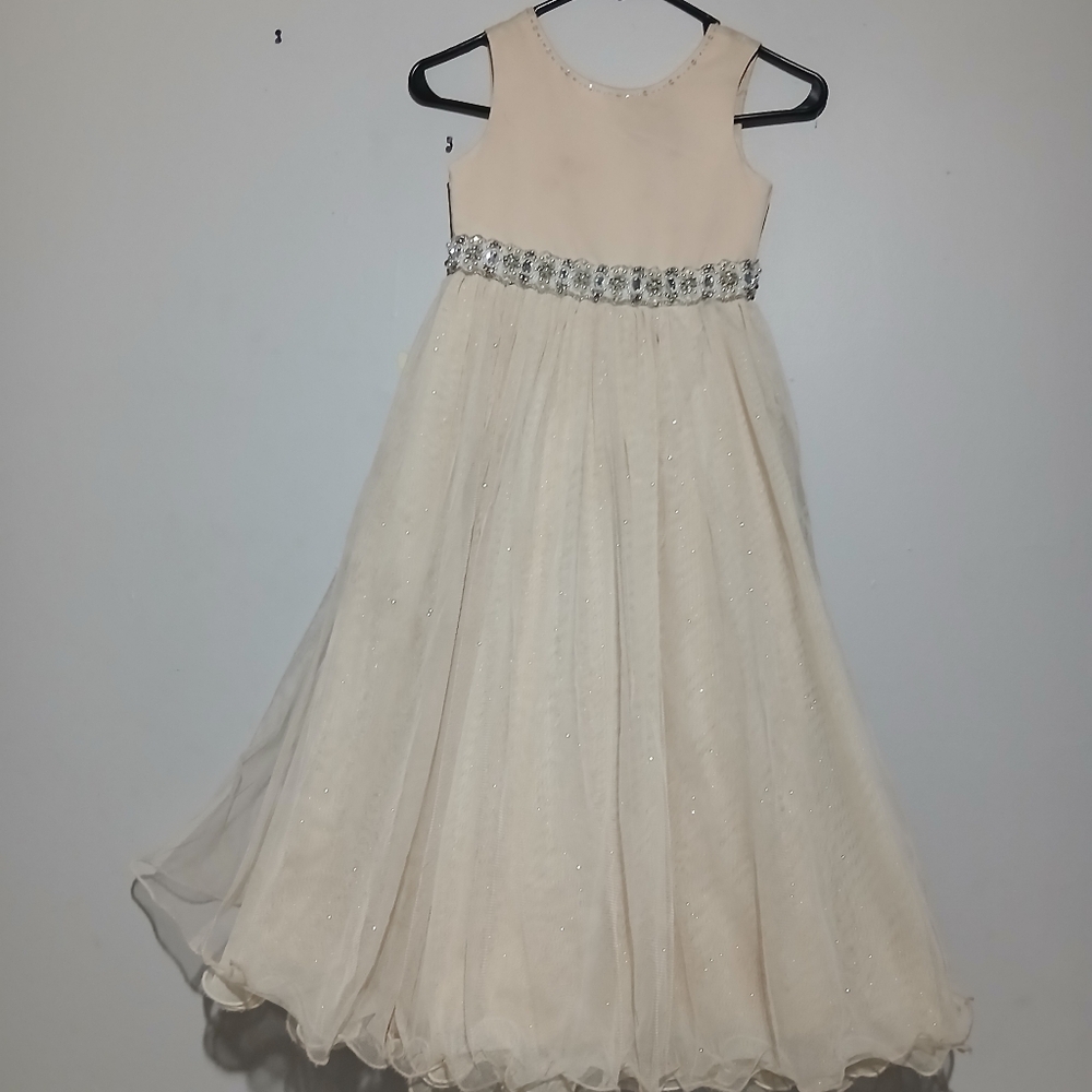 Chantilly Place Girls Long Elegant Sleeveless Dress. Size 6 - Picture 2 of 16